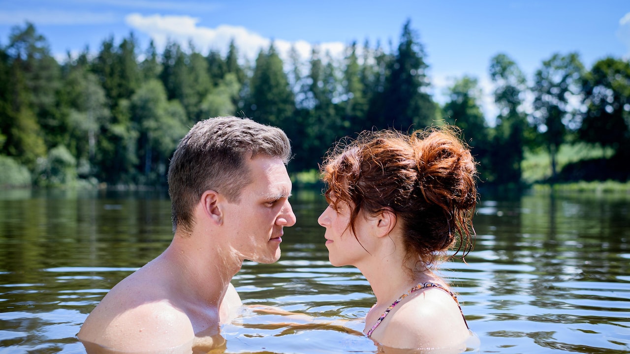 Sturm der Liebe 4557: Fanny's Heart Torn Between Marlon & Kilian